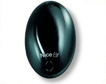 Nice - Photocellules synchronis�es montage en applique BF